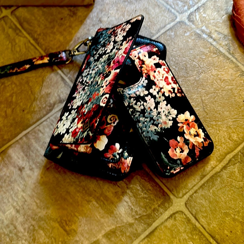 Wallet phone case
